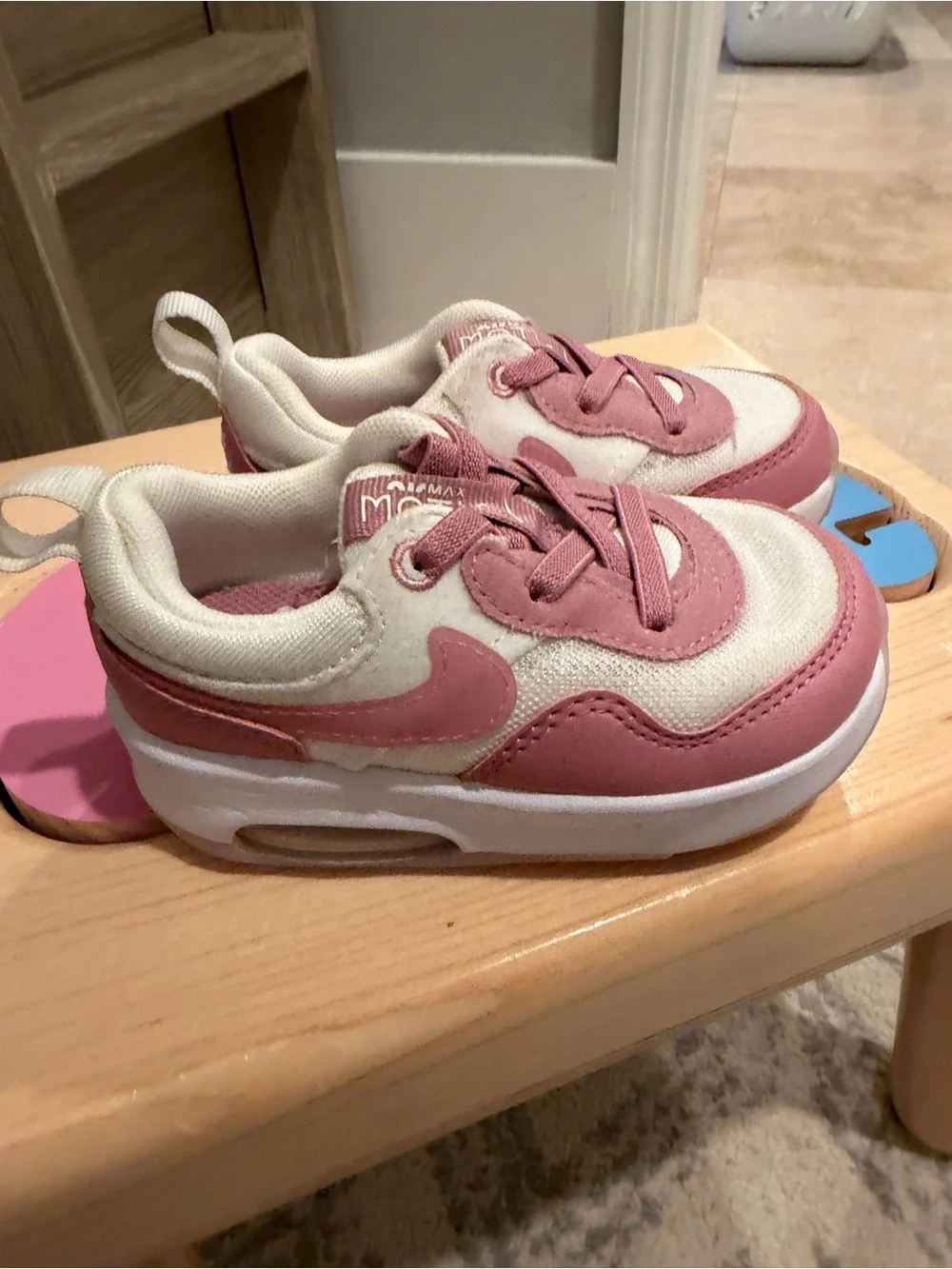 Nike Kids Air Max Pink and Cream Sneakers